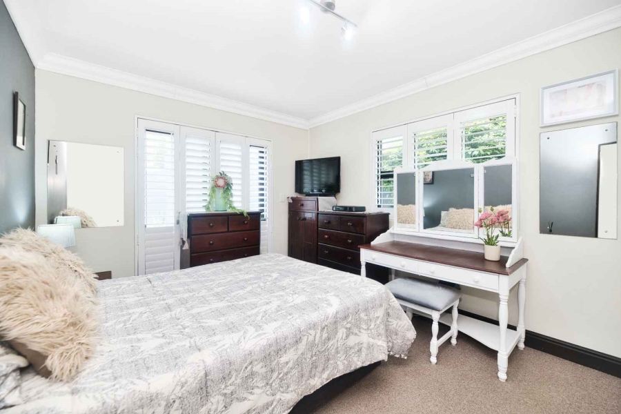 4 Bedroom Property for Sale in Hermanus Heights Western Cape